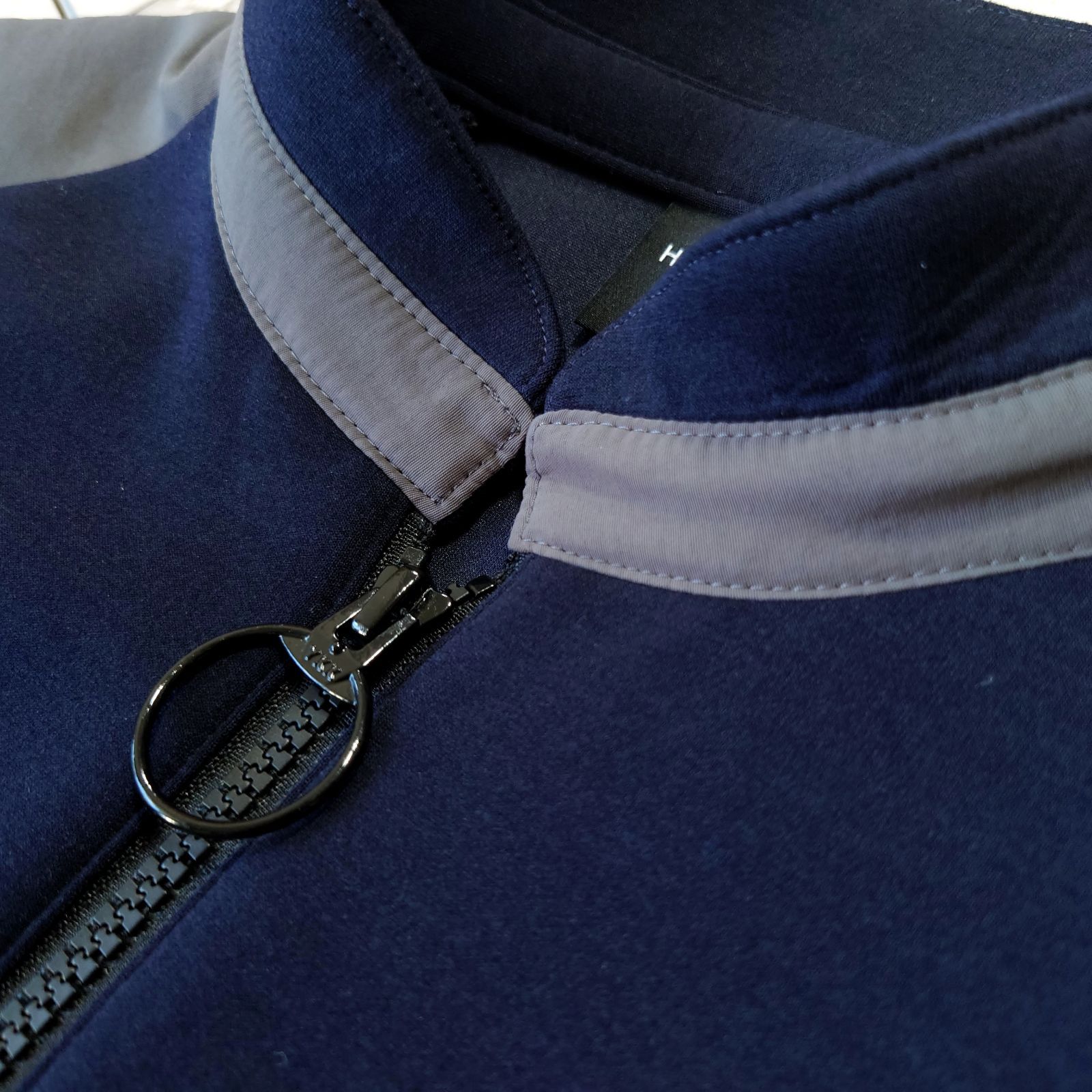 極美品 HERG1 GOLF ハーフジップドッキングジャケット ダンボール