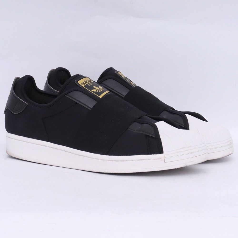30cm ADIDAS スーパースタースリッポン ブラック ホワイト H67370