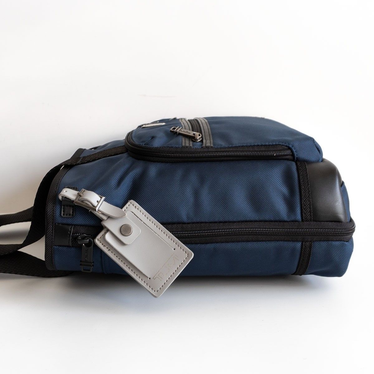 極美品】TUMI トゥミ 【2223309IGLB0E/ALPHA BRAVO スリムトートバッグ 