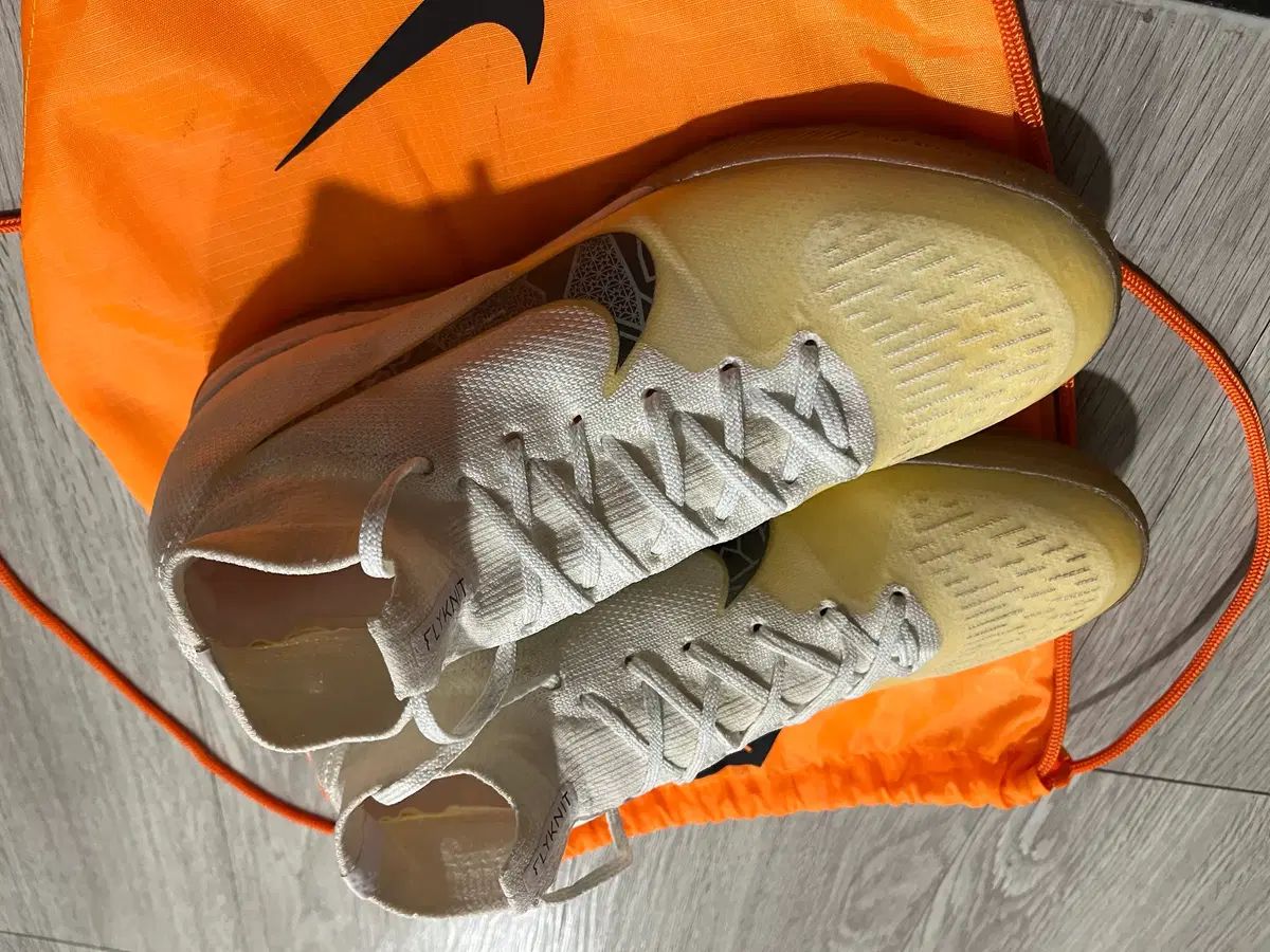 ナイキ　マーキュリアル　ヴァイパー　360　NIKE ID限定　ロナウドモデル ナイキ マーキュリアル ヴァイパー 360 NIKE ID限定 ロナウドモデル