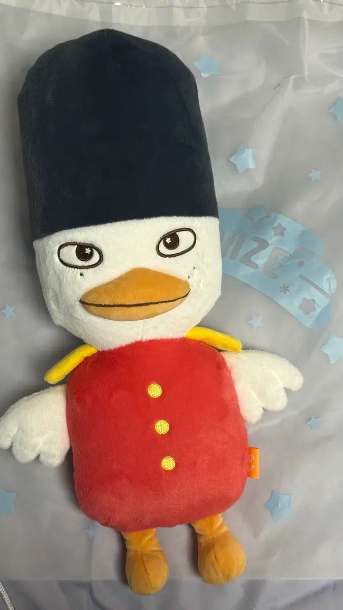 スターバックス2025 ショップ クリスマス赤ハンドルリッドボトルMiiR 591ml