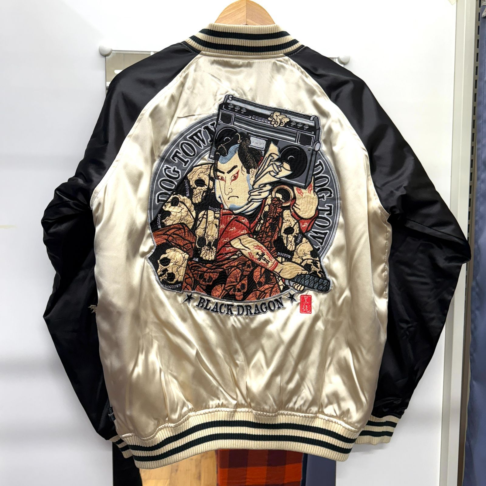 ▽△1204 DOG TWON 黒龍 BLACK DRAGON 龍 歌舞伎 スカル 刺繍