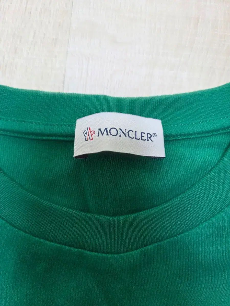 Y モンクレールキッズ