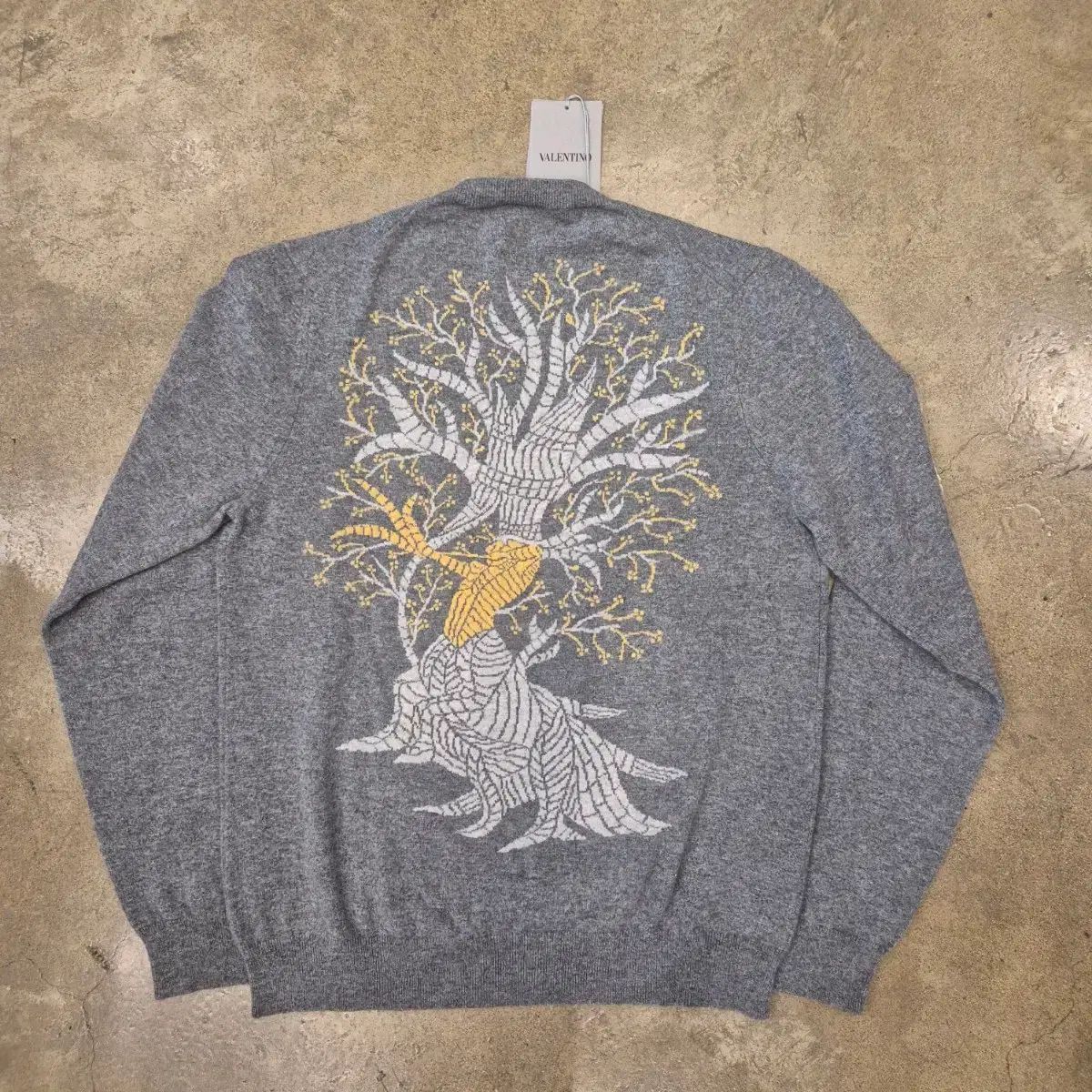 未使用新品)ヴァレンティノ カシミア100 ニットL - メルカリ