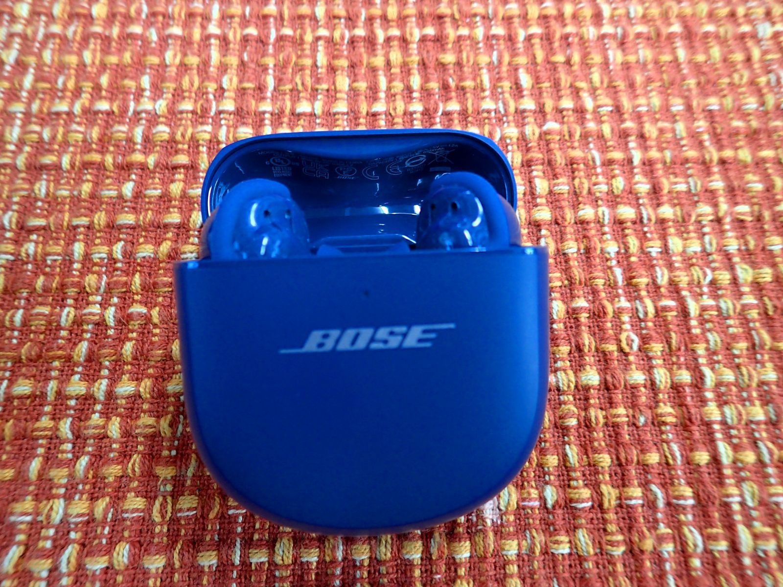 極美品 BOSE QuietComfort Ultra Earbuds ルナブルー ワイヤレス