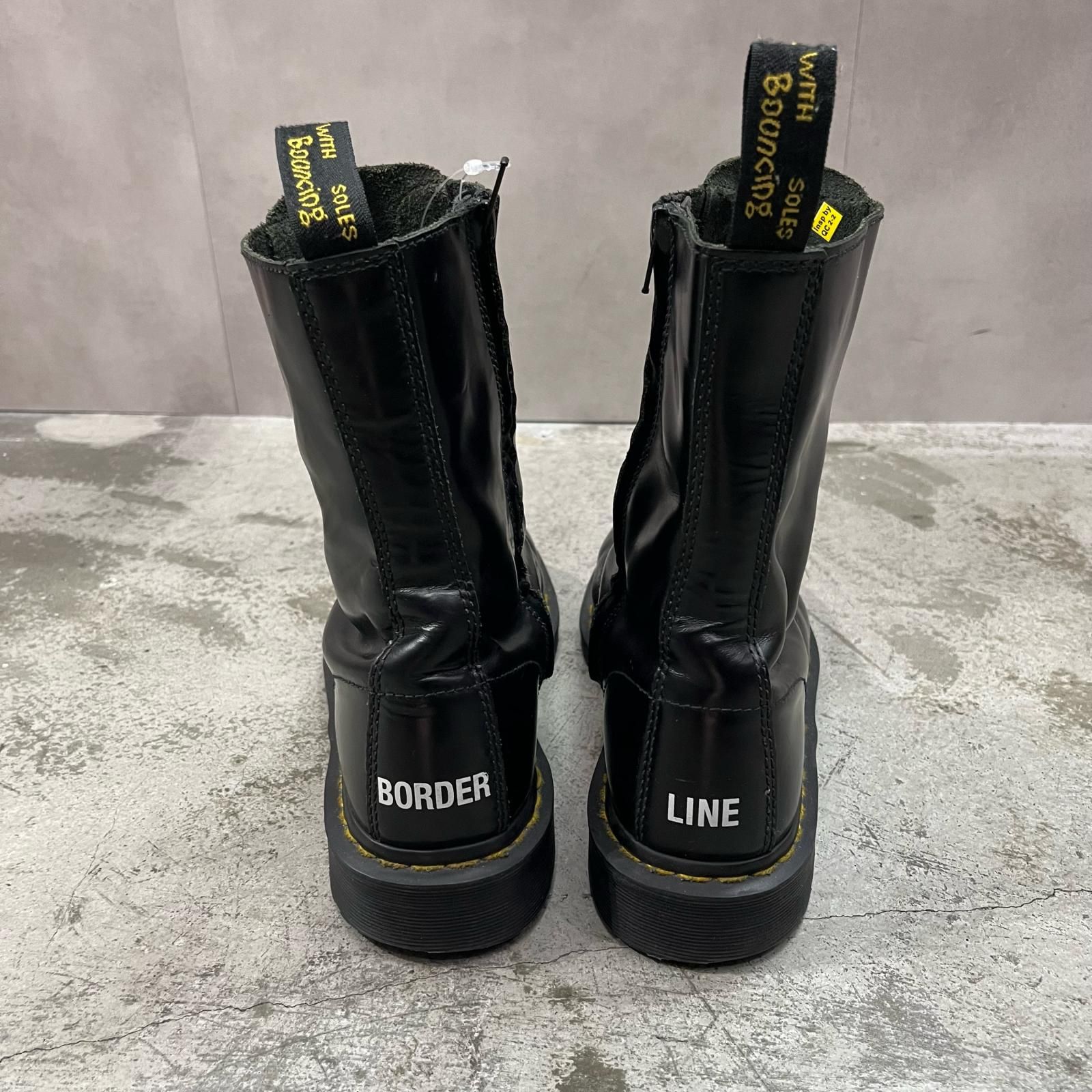 VETEMENTS × Dr.Martens 18SS 10ホール サイドジップ レザー ブーツ