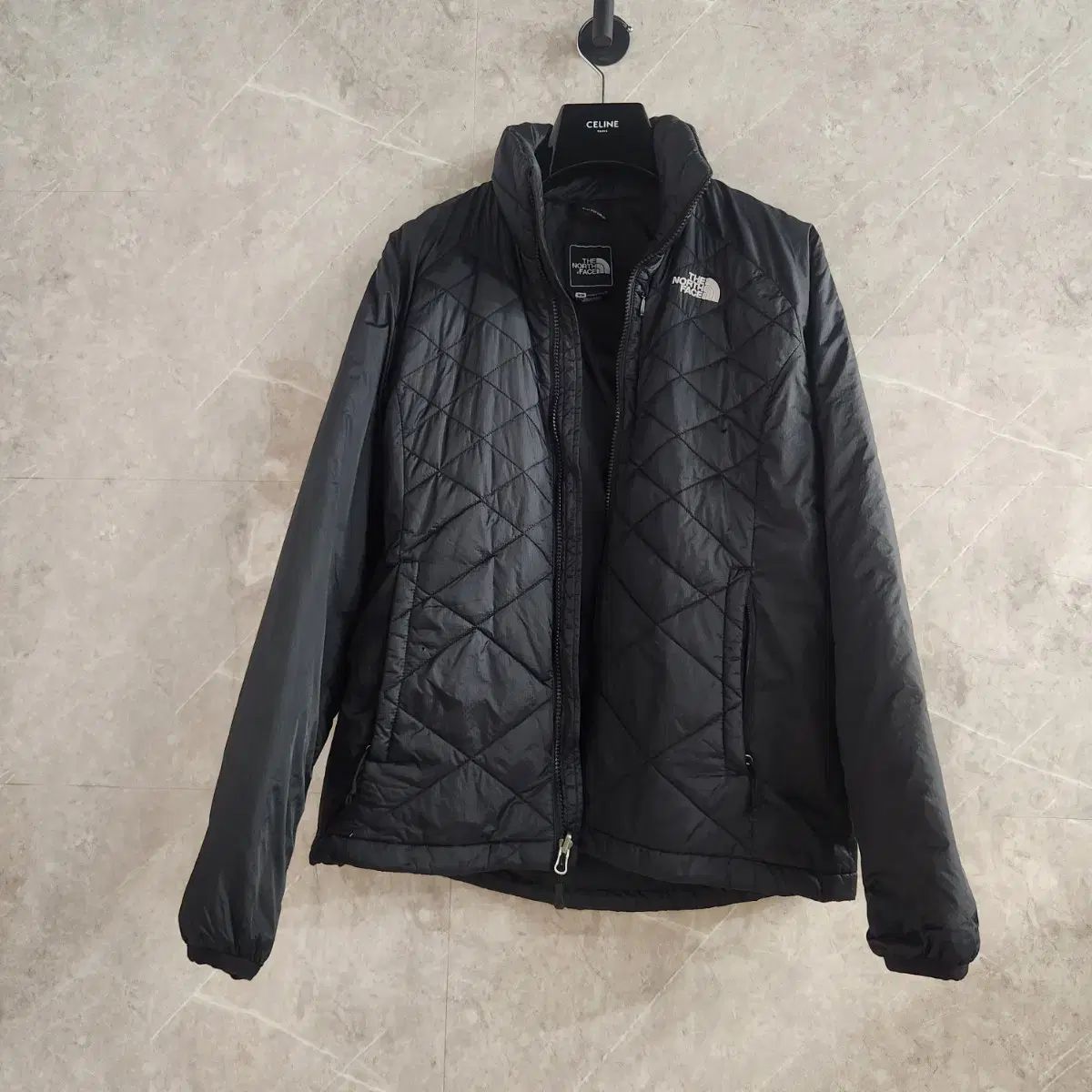 THE NORTH FACE ザノースフェイス プリマロフト レディース 軽量