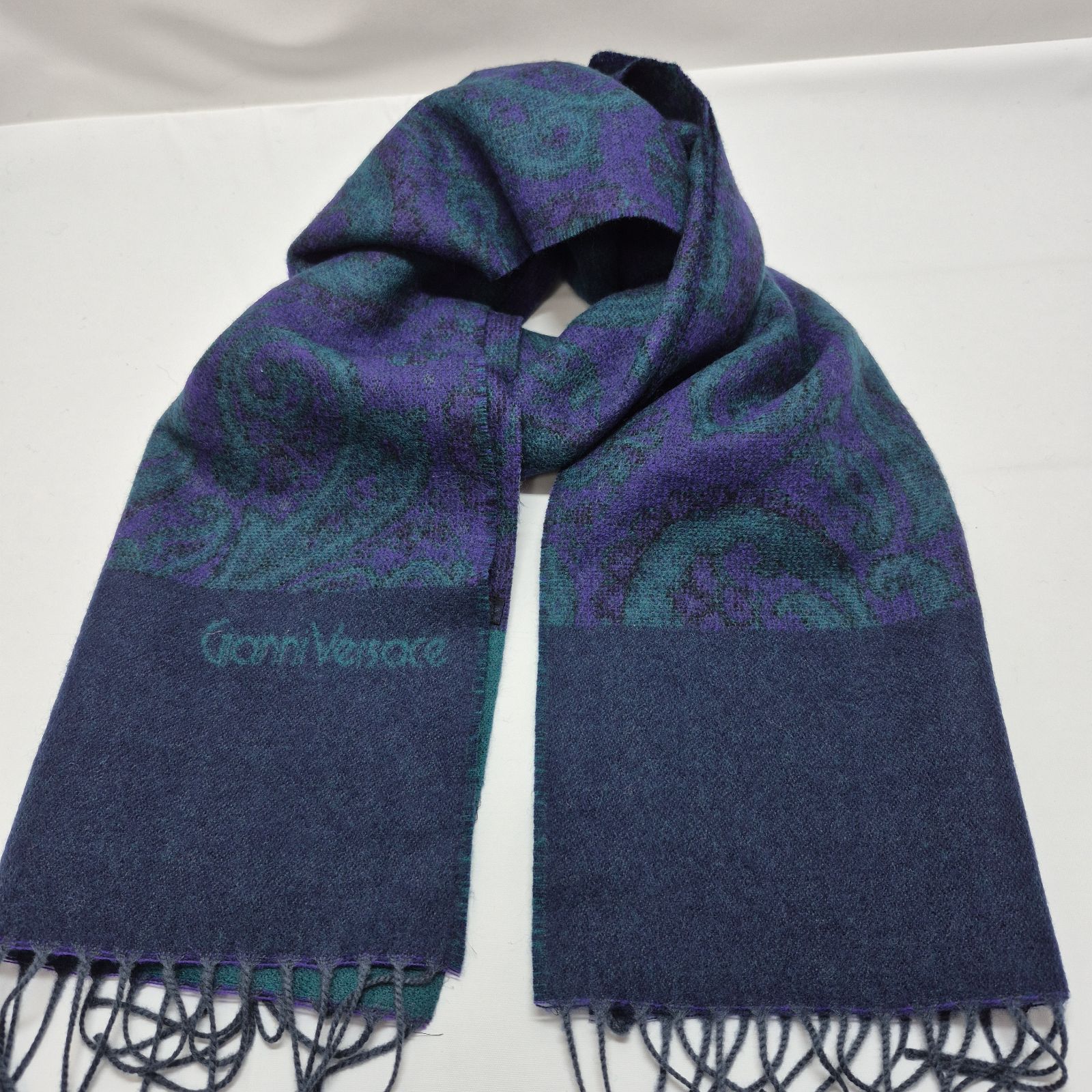 used品】美品！ GIANNI VERSACE メンズマフラー ウール100% MADE IN