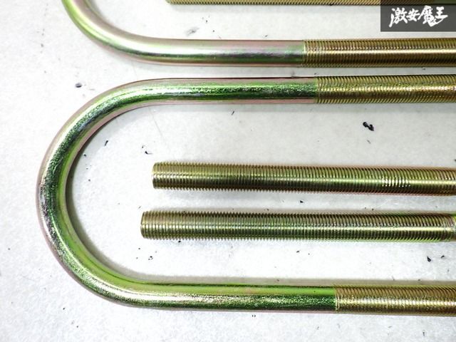 ハイエース　Essex 2.5インチブロック　U字ボルト付き essex エセックス 200系 ハイエース ダウンブロック用 U字ボルト