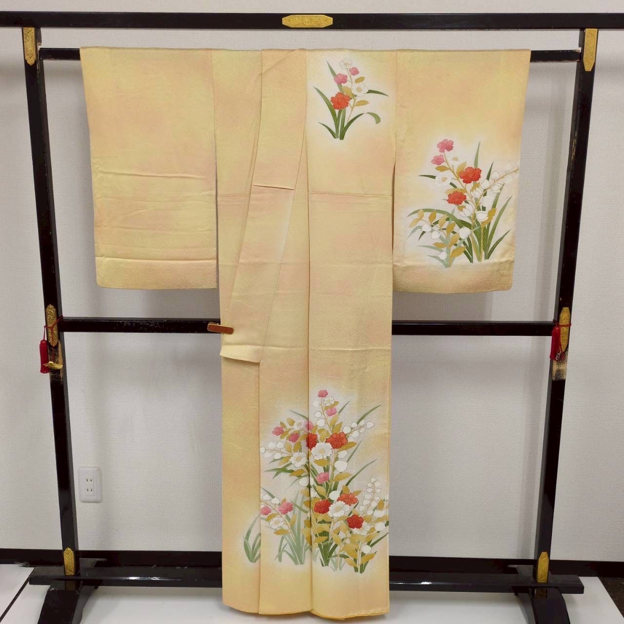 付け下げ 正絹 裄64.5 紋なし 美しい染めの花 袷 着物 MK-1722 - メルカリ