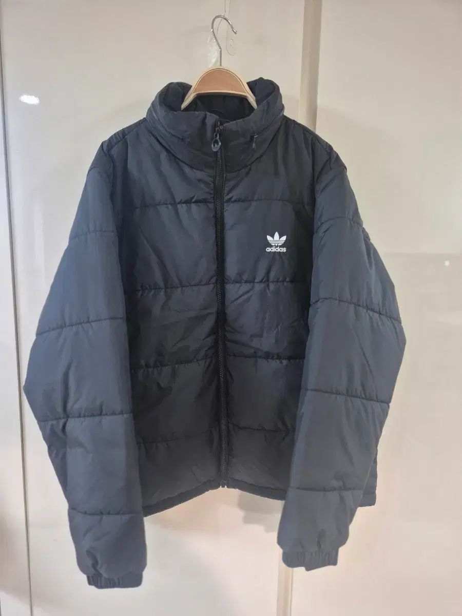 新品未使用！adidas ファー パデッド ジャケット L 定価16,500円 XL アディダス エッセンシャルズ パデッド ファー ジャケット HL9190