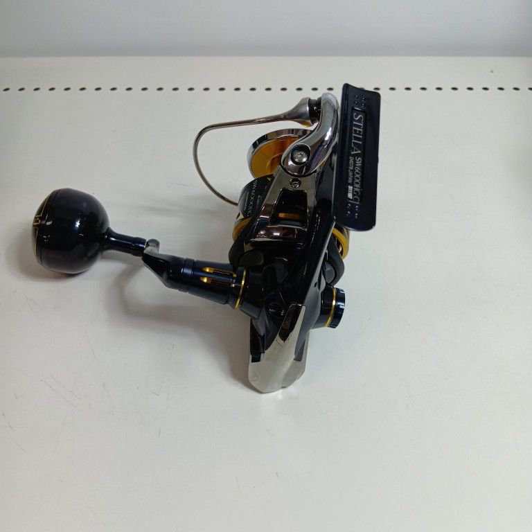 スピニングリール