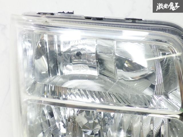 スズキ　エブリィ　左ヘッドライトユニット　DA17V DR17V 未使用保管 スズキ エブリィ 左ヘッドライトユニット DA17V DR17V 未使用保管 2026