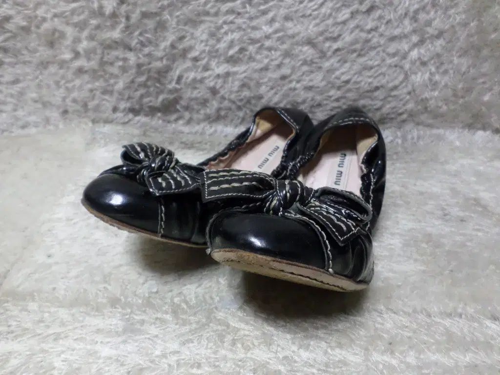245 ミュウミュウ シューズ 靴
