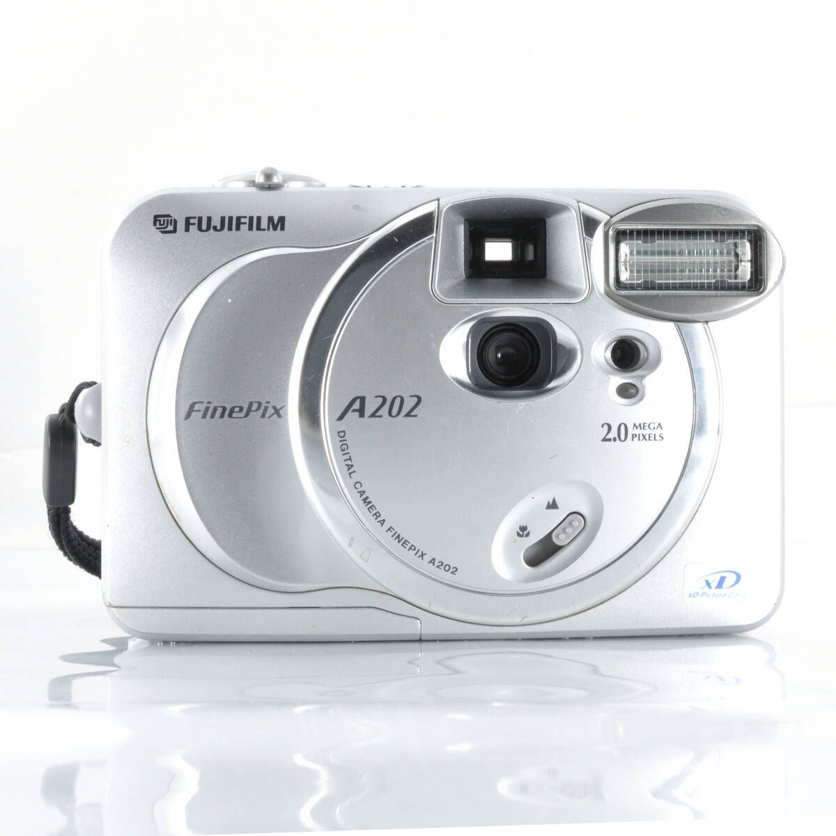 フジフイルム】FUJIFILM FinePix A202 コンパクトデジタルカメラ 