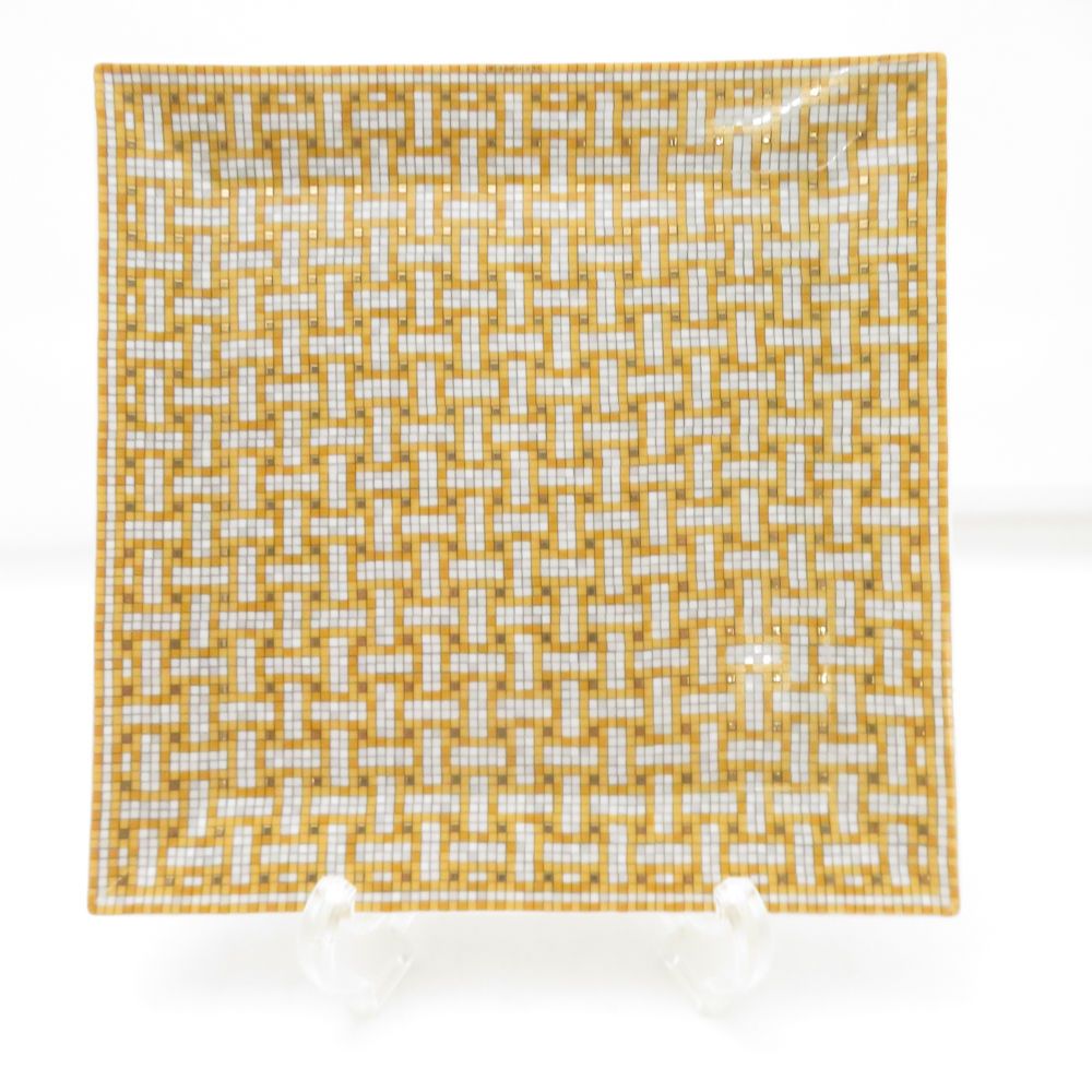 新品未使用☆エルメス☆モザイクゴールド24☆23cmスクエアプレート 未使用 HERMES エルメス モザイク 24 スクエアプレート 19cmプレート
