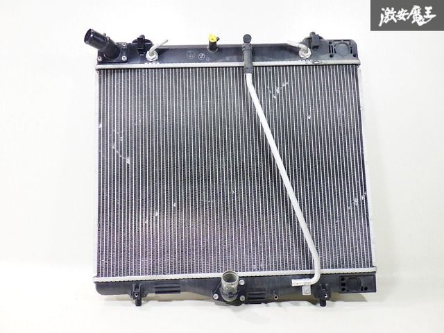 実動外し トヨタ 純正 200系 ハイエース AT ラジエーター コア 単体 即納