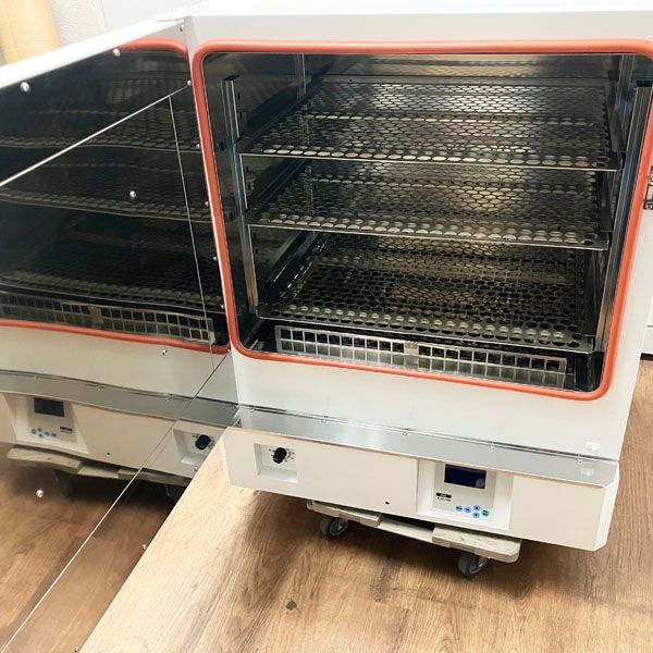  EYELA 東京理化器械 乾熱滅菌器 NDS 520 10℃～300℃ 163 L 100 V 製 品 117561 その他 計測 検査