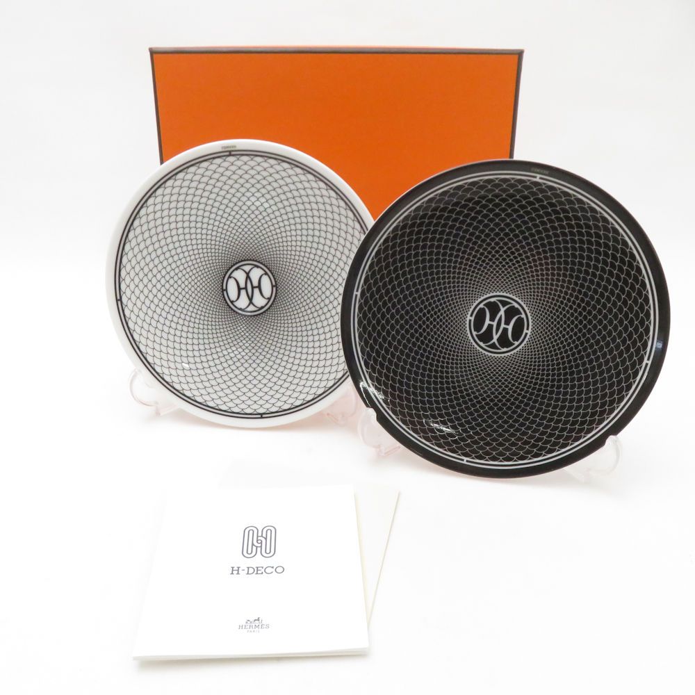 A出品になります。デコ　パンプレート2枚 未使用 HERMES エルメス Hデコ パンプレート 2枚 セット 14cm 小皿