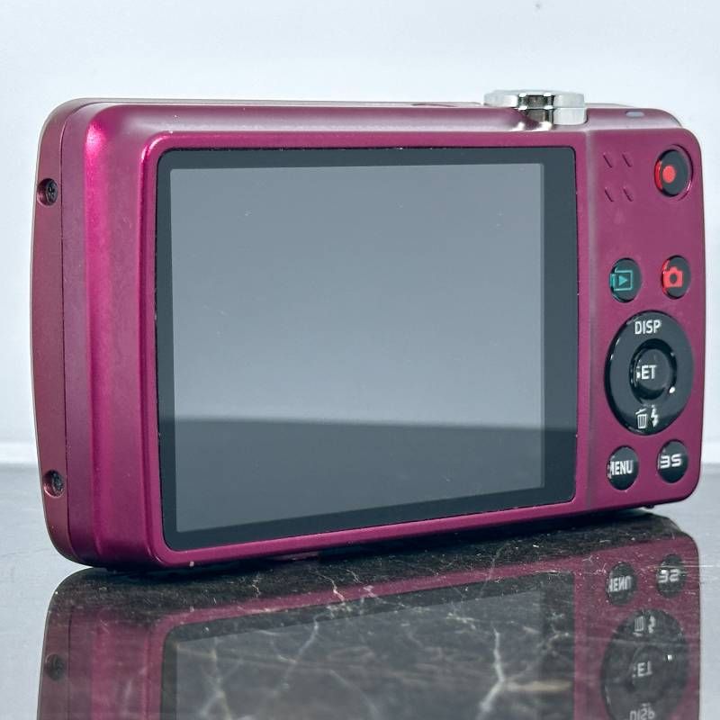 CASIO EXILIM EX-Z550 レッド 1410万画素 光学4倍ズーム 手ブレ補正 HD