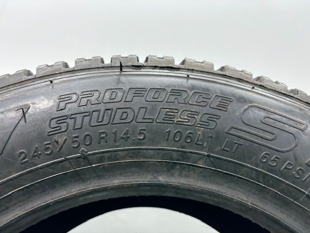  製 245 50 R 14 5 106 L LT SY 01 W スタッドレス 2本 33 000円 み タイヤ 14インチ スタッドレス