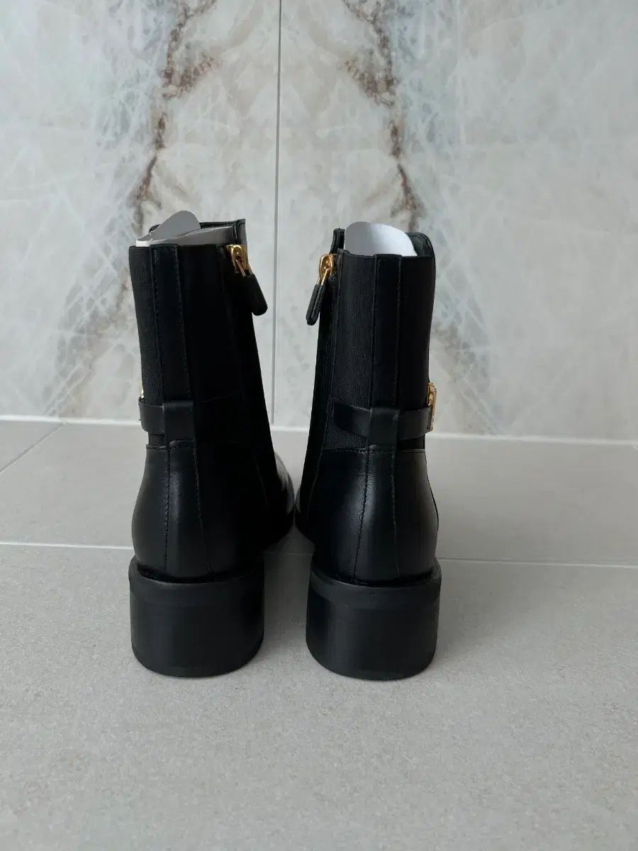 ランバン アンクルブーツ