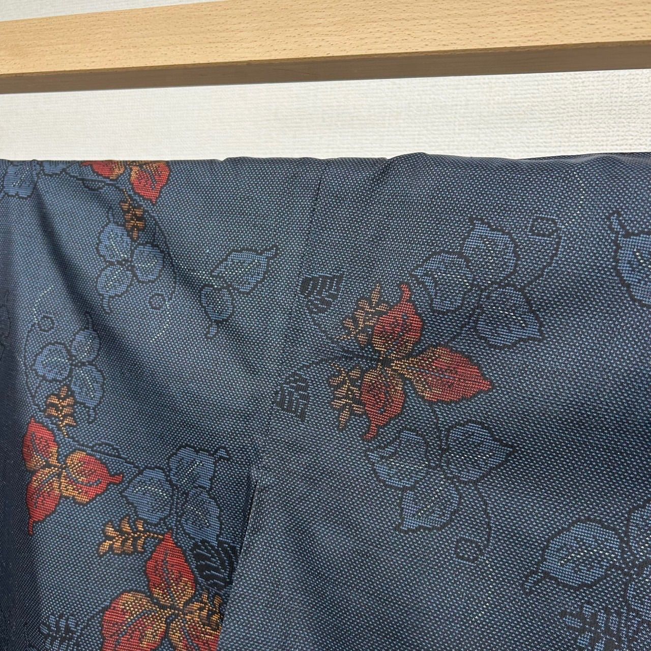 本場大島紬 藍泥 草模様 光沢ある生地 ますいわ屋お誂え 正絹 MK-1746