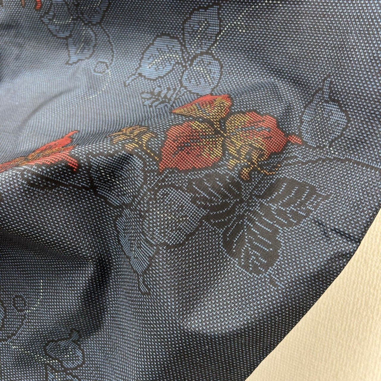 本場大島紬 藍泥 草模様 光沢ある生地 ますいわ屋お誂え 正絹 MK-1746