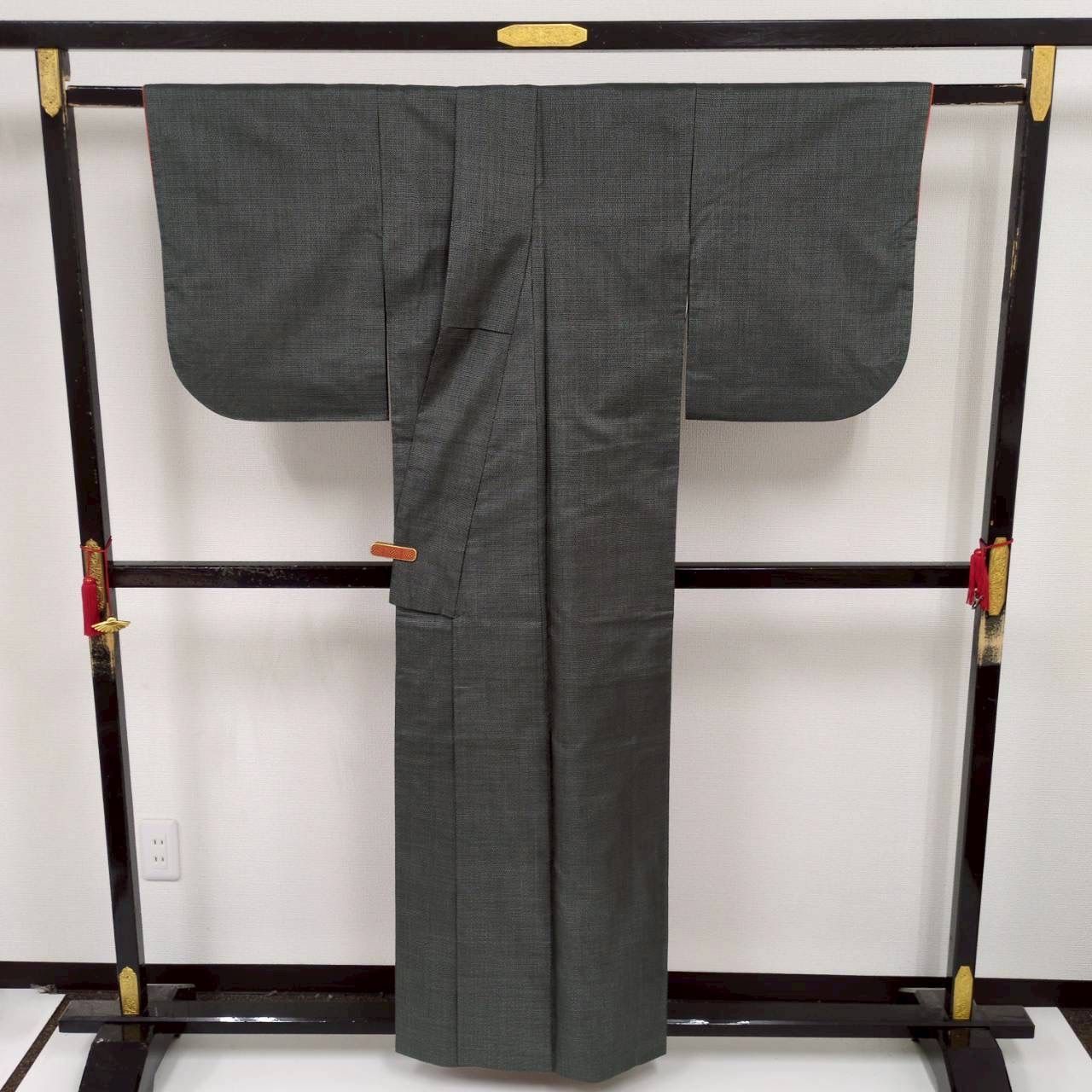 本場大島紬 亀甲 正絹 泥染め 袷 着物 MK-1729 - メルカリ