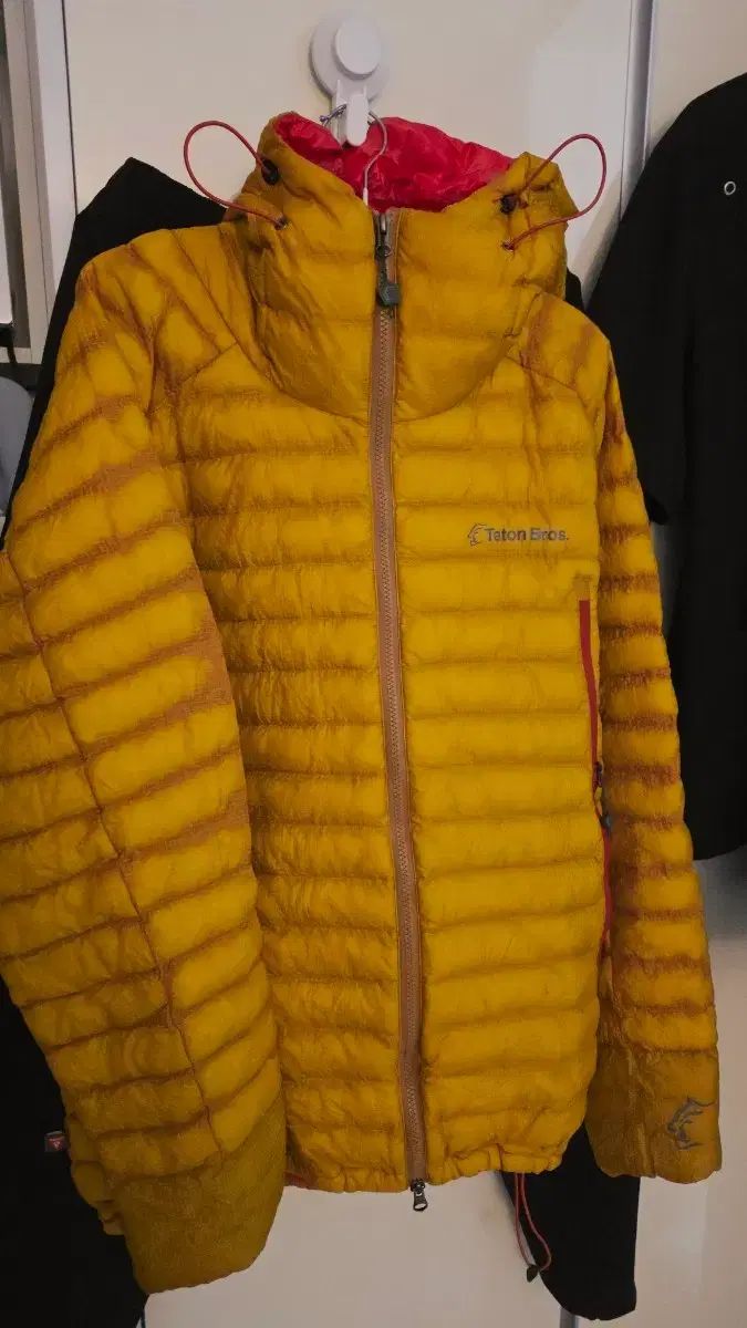 ティートンブロス ロックオーバ フーディー Lサイズ