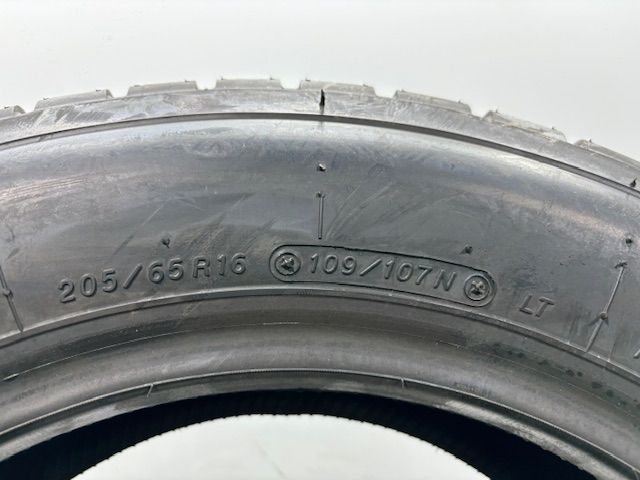  製 205 65 R 16 109 107 N LT RADIAL MY 807 夏 2本 34 000円 み タイヤ 16インチ サマータイヤ ノーマルタイヤ