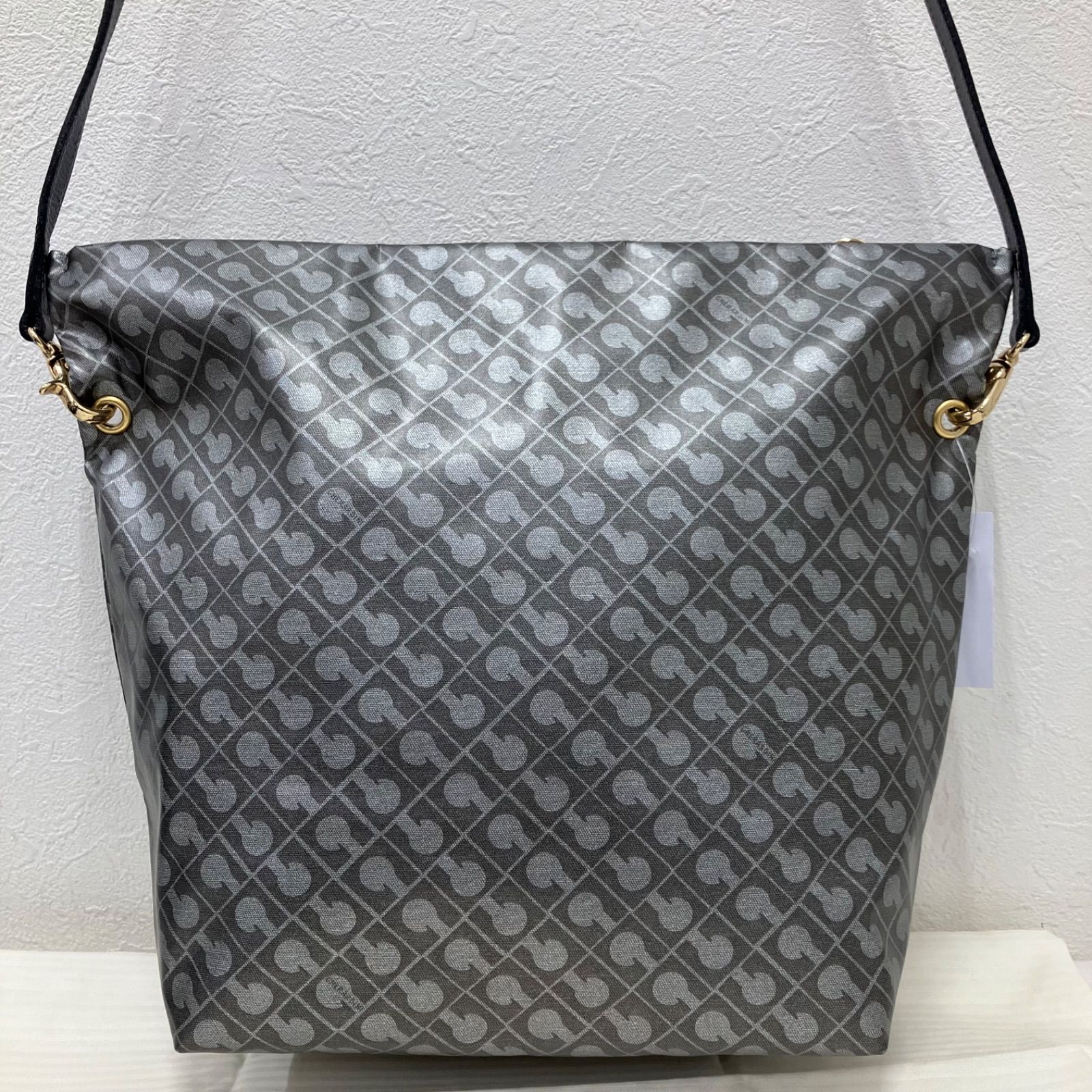 6761 GHERARDINIゲラルディーニ ソフティ ショルダーバッグ シルバー