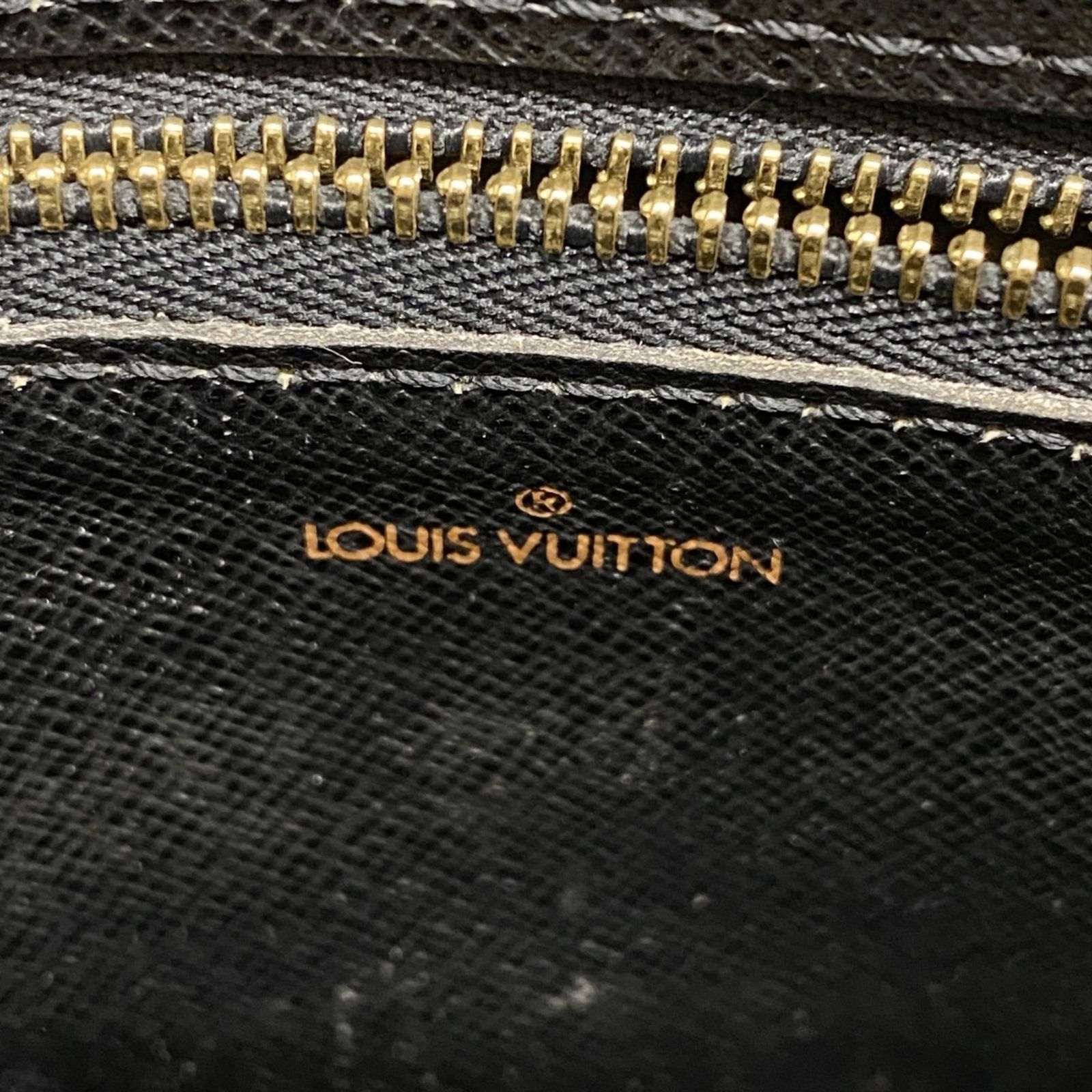 ルイ・ヴィトン(Louis Vuitton) ルイ・ヴィトン ショルダーバッグ エピ