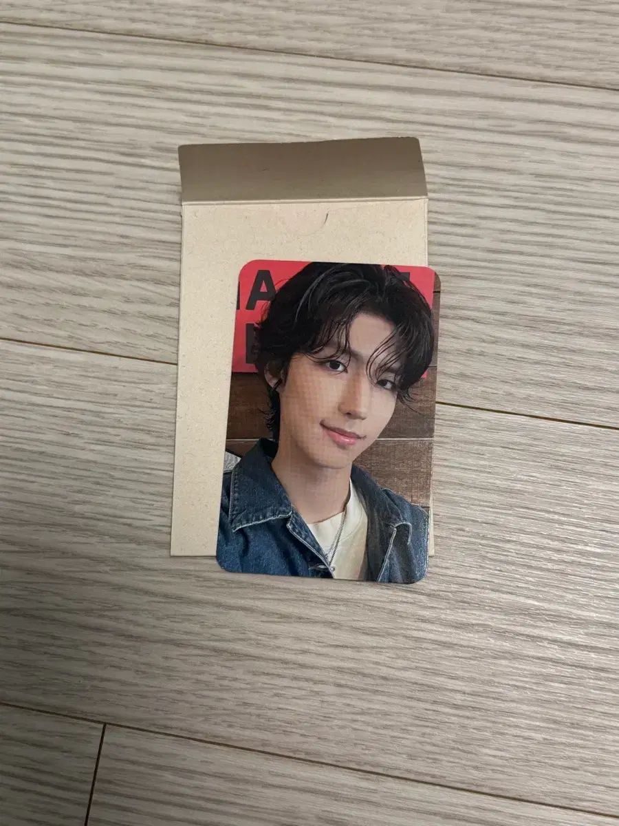 エクディズ　ジュンハン　トレカ Xdinary Heroes(エクディズ) ジュンハン(JUN HAN) トレカ - メルカリ