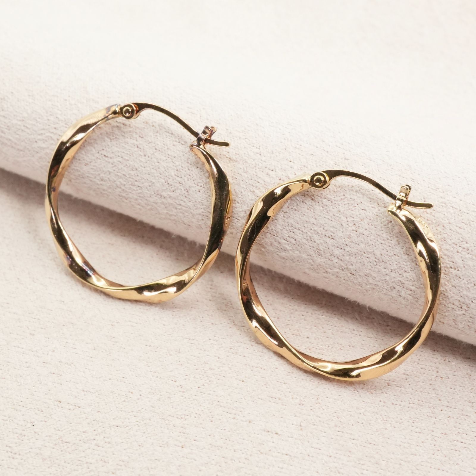 エテ ツイスト ゴールド フープ ピアス 25-2474 S