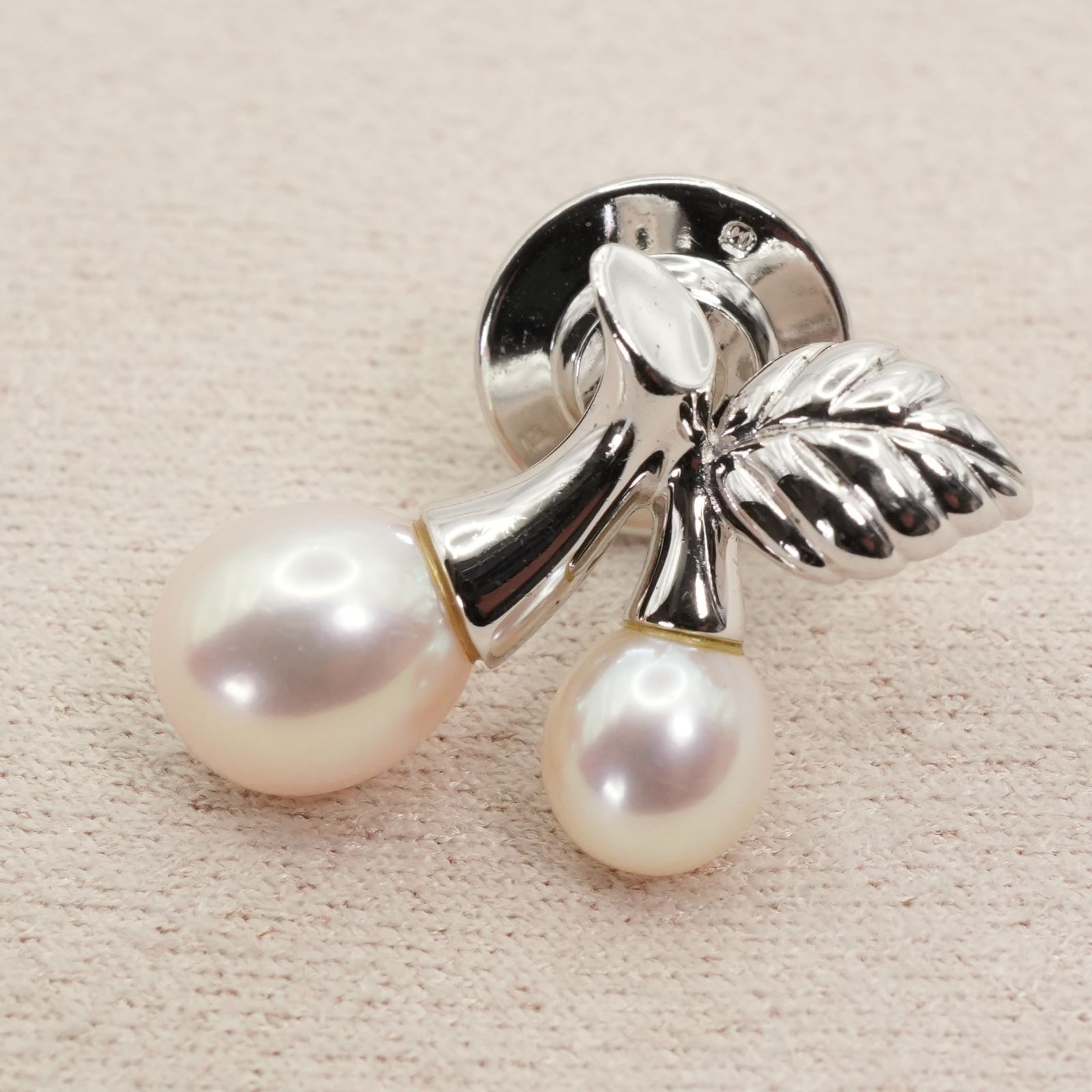 ミキモト シルバー さくらんぼ ブローチ パール/25-2333S - メルカリ