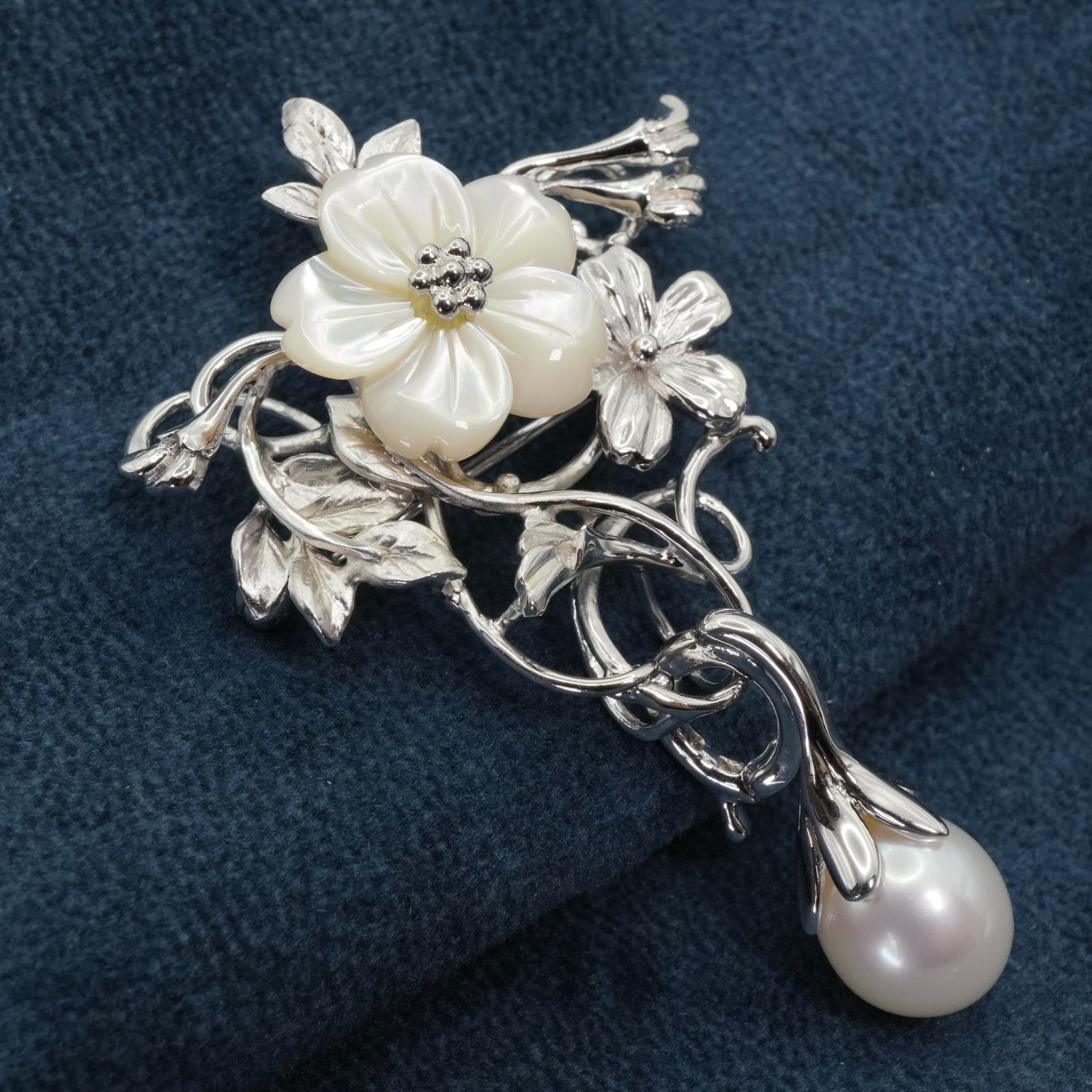 美品 ギンザ・タナカ シルバー フラワー パール ブローチ/25-2398S