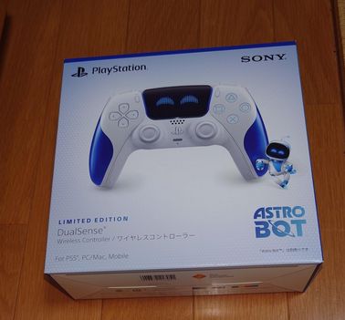 DualSenseワイヤレスコントローラー アストロボット ジョイフル リミテッドエディション