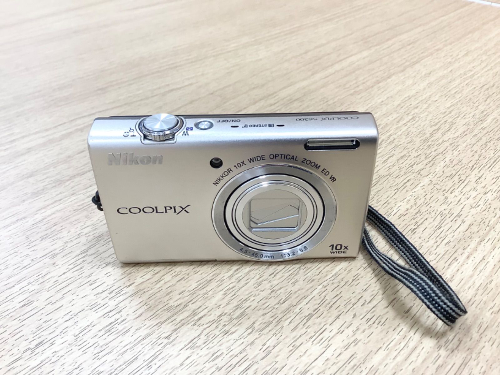 D1805Nikonニコン COOLPIX S6200 バッテリー2個付き ジャンク - メルカリ