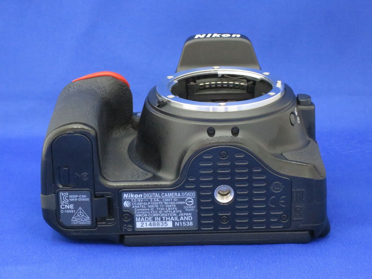 中古】 【並品】 ニコン D5600 ボディ - メルカリ