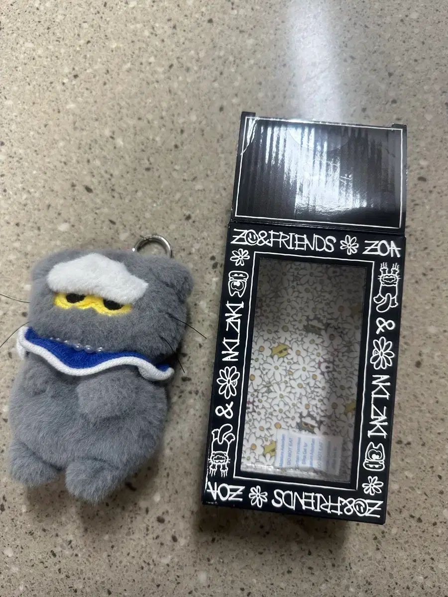  ジョー アンド フレンズ ジョア フラシ キーホルダー グレー G-DRAGON その他 タレントグッズ