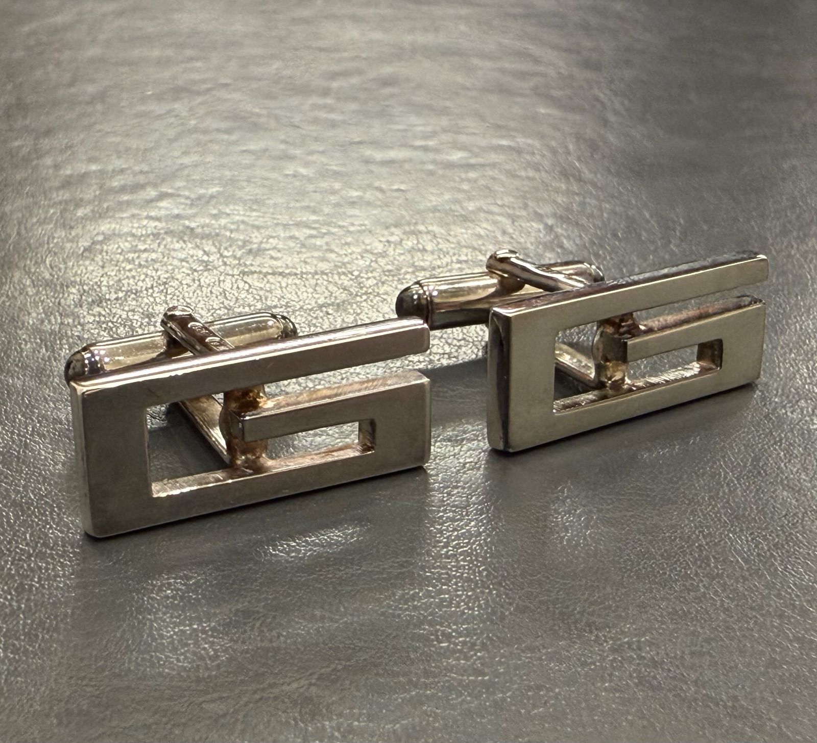 NA 04923 GUCCI グッチ Gロゴ カフス シルバー 925 カフリンクス