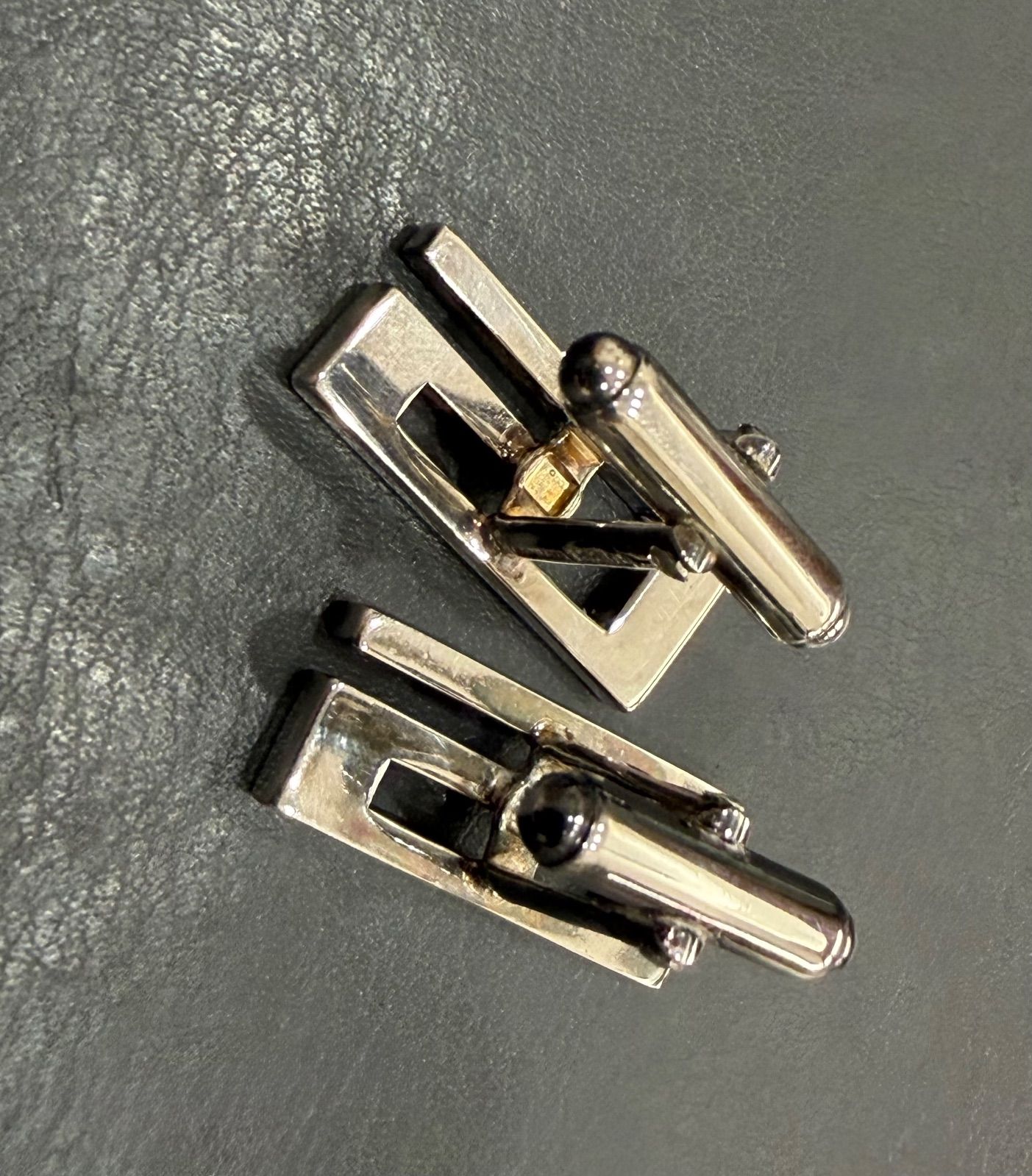 ☆NA04923 大人気！ GUCCI グッチ Gロゴ カフス シルバー 925