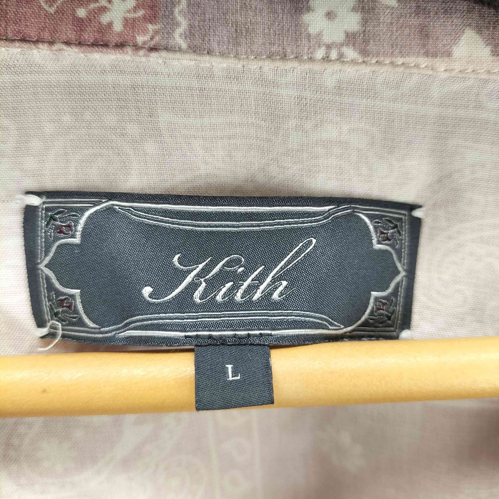 KITH(キス) 25SS Silk Lyocell Bandana Reade Shirt メンズ import：L 【中古】【ブランド古着バズストア】 キス KITH 25SS Silk Lyocell Bandana Reade Shirt メンズ import：L