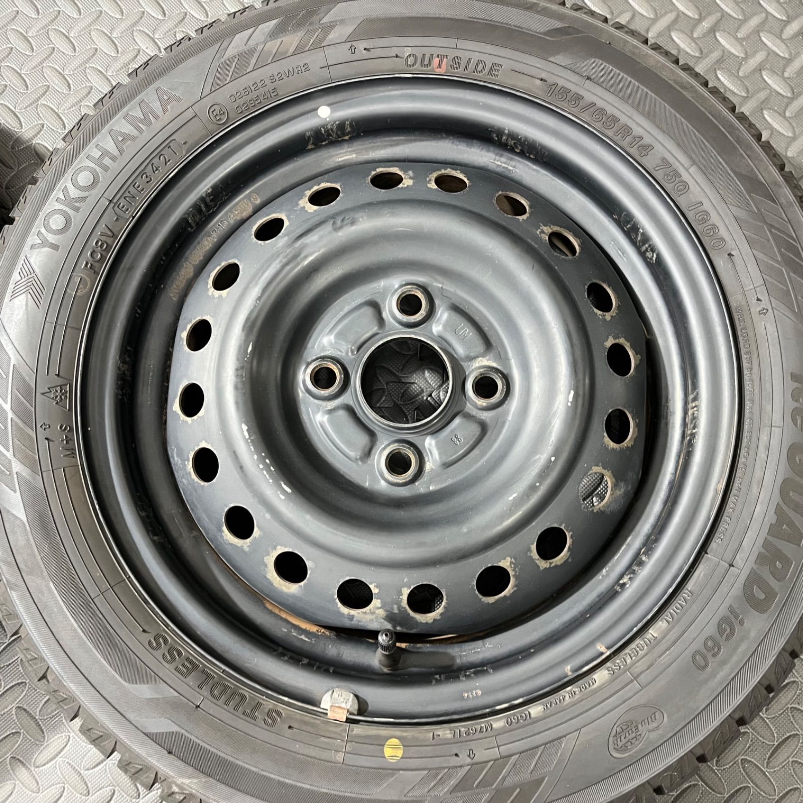 コンテ スタッドレスタイヤ