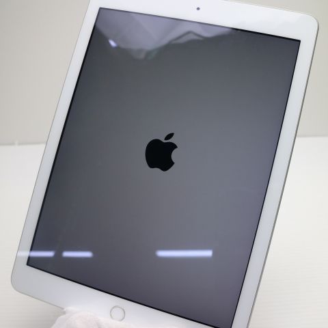 iPad 128GB Wi-Fi 第5世代シルバー美品　メルカリ 超美品 iPad 第5世代 Wi-Fi 128GB シルバー タブレット 即日発送 Apple