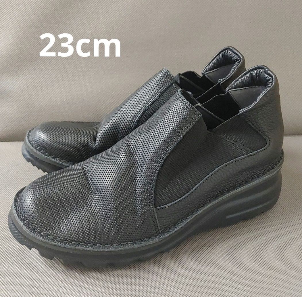 JSハートレーベル ＜日本製＞ はっ水姫路レザー 軽くてオシャレが