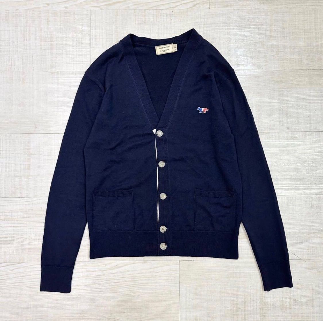 定番 MAISON KITSUNE メゾン キツネ トリコロール ワンポイント ウール