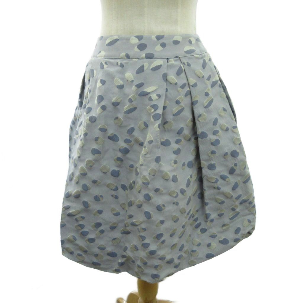 トゥービーシック TO BE CHIC 美品 バルーンスカート 総柄 ひざ丈 40