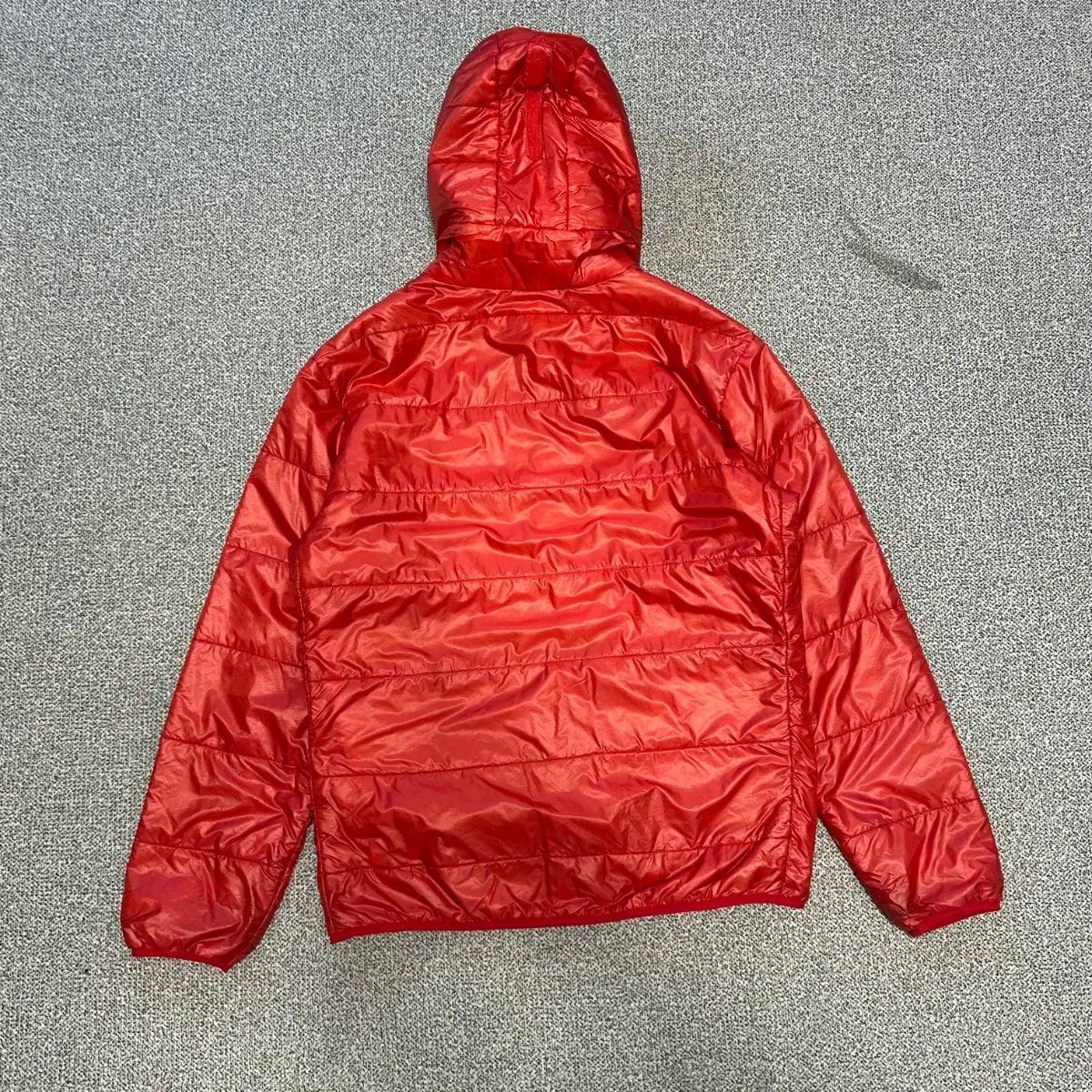 mont-bell(モンベル) 軽量 ダウン フード 配送 レッド モンベル ライト